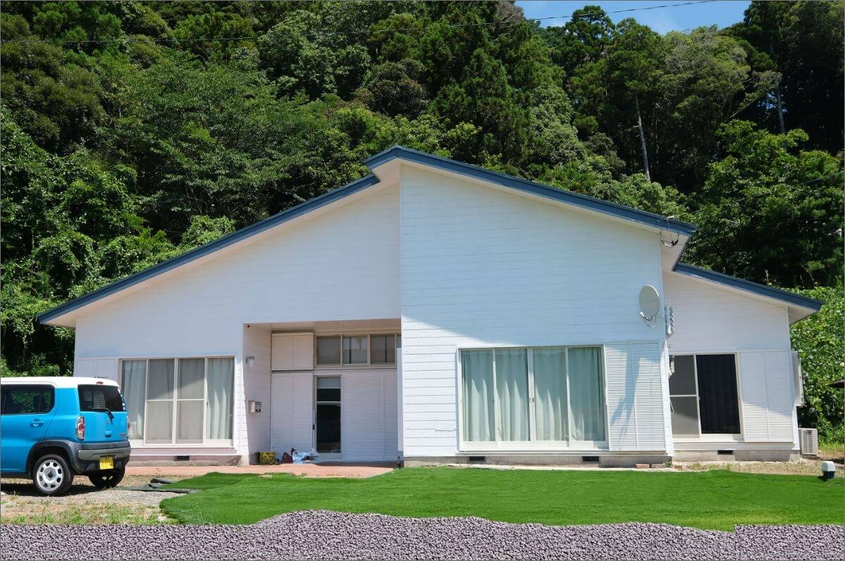 里山ハウス 屋外